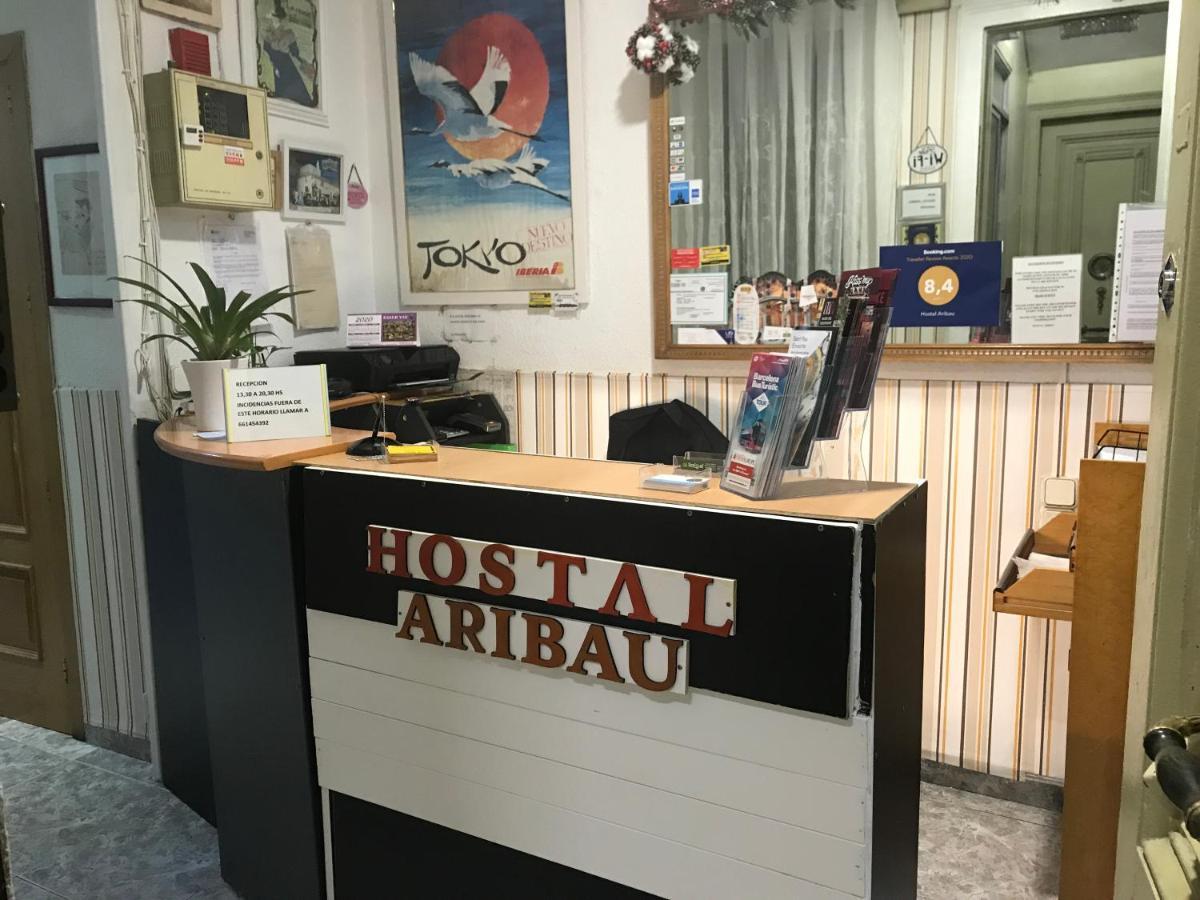 Hostal Aribau Barcelona Luaran gambar
