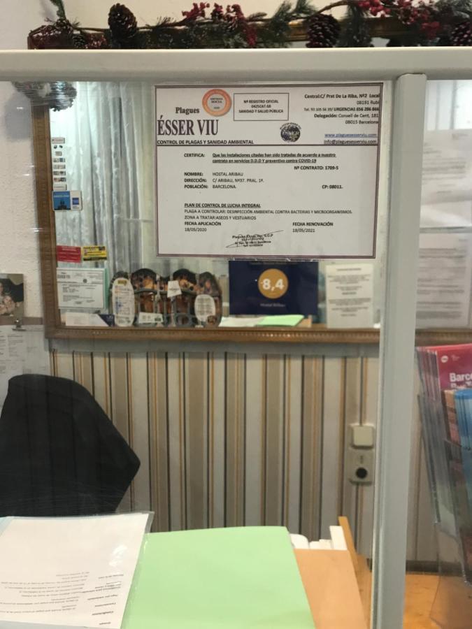 Hostal Aribau Barcelona Luaran gambar